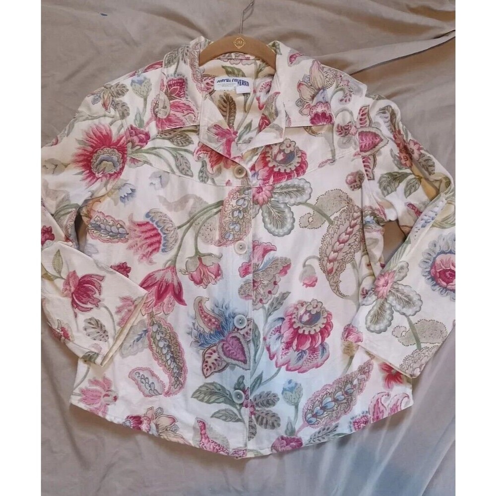 Gotcha Covered Vintage  Womens Sz Pm Multicolor Floral Denim Jacket Cotton